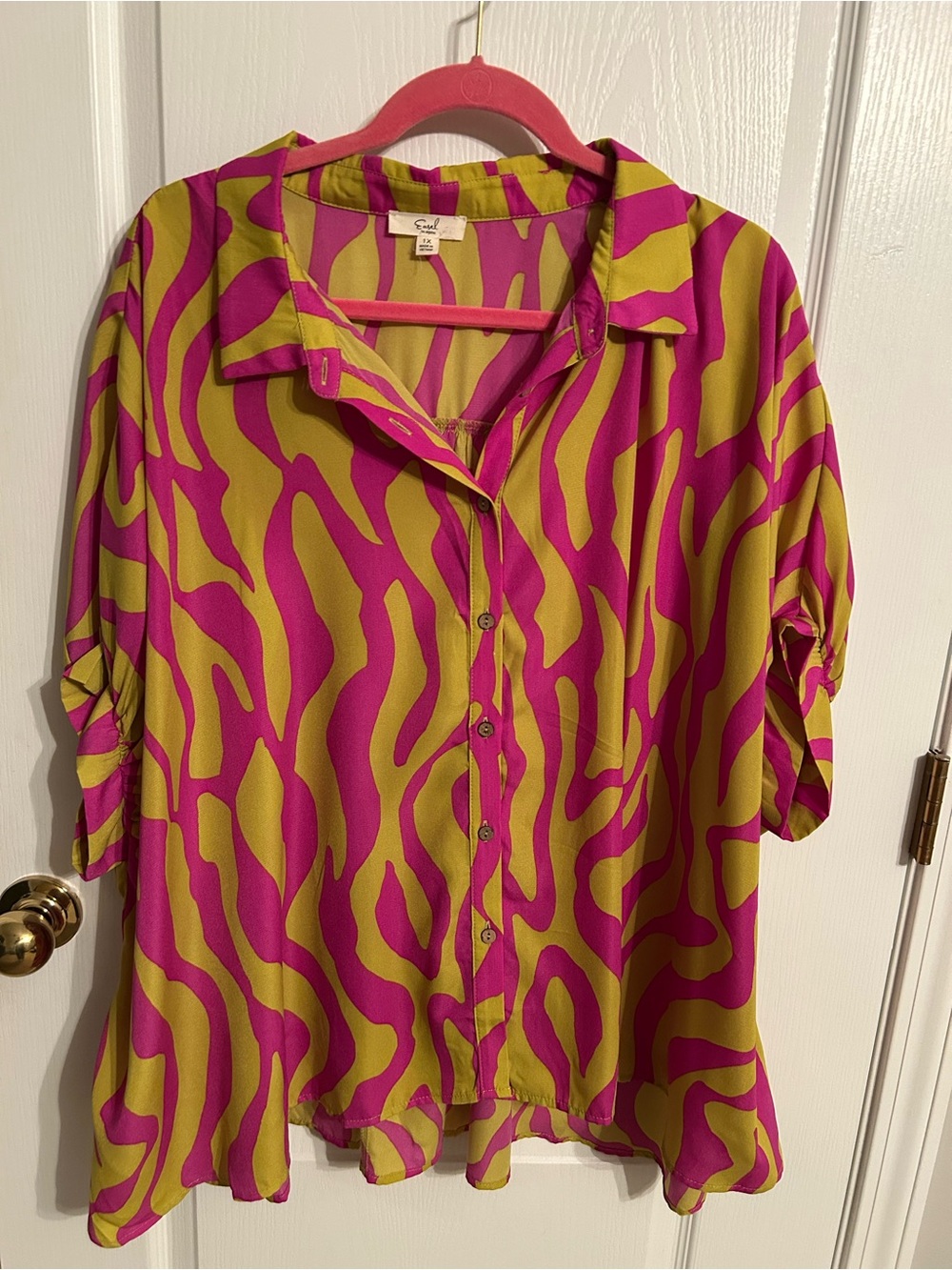 easel Magenta and Olive Abstract Zebra-Print Button-Front Blouse